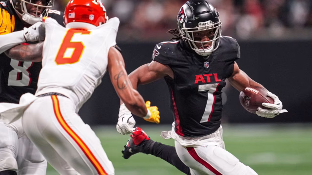 Falcons Sign Bijan Robinson to 3-Year, $75 Million Extension, Making Him NFL's Highest-Paid Running Back